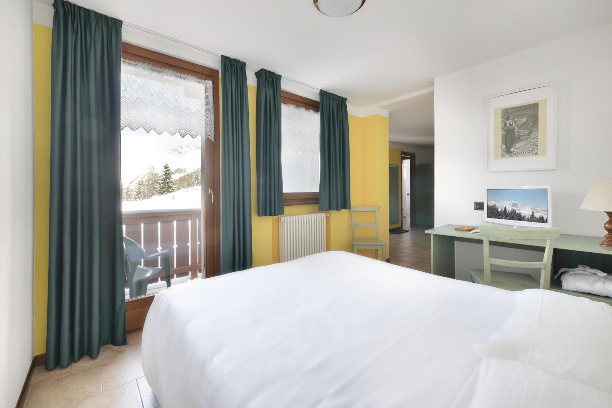 קמפודולצ'ינו Hotel Tambo מראה חיצוני תמונה